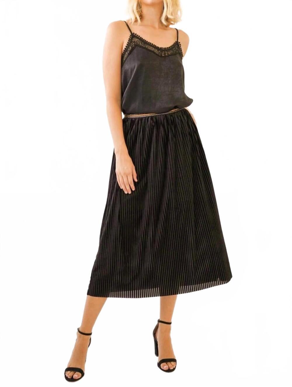 NEW MYSTREE photo frame velvet skirt in black